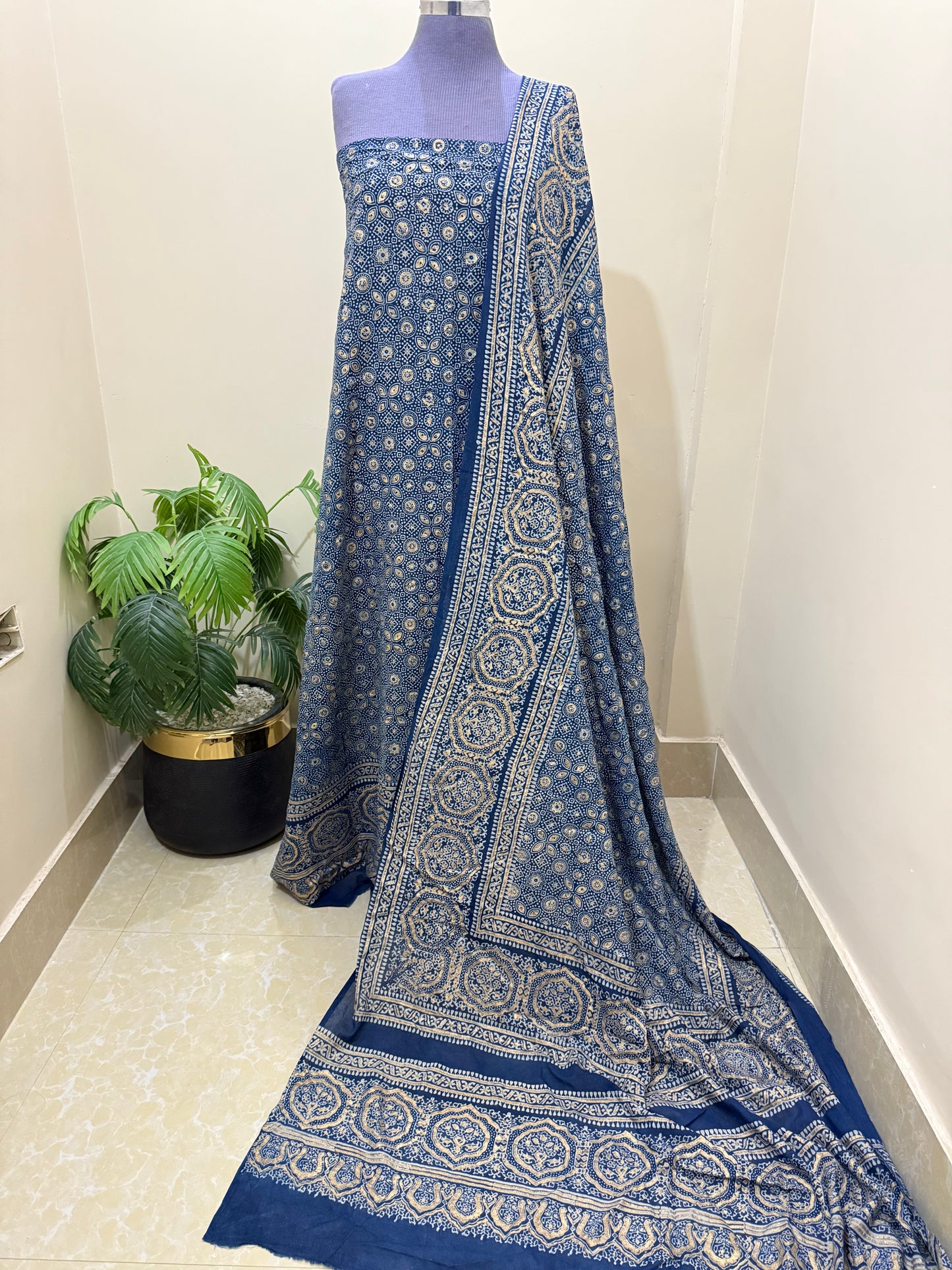 2 piece (Golden chapa) indigo