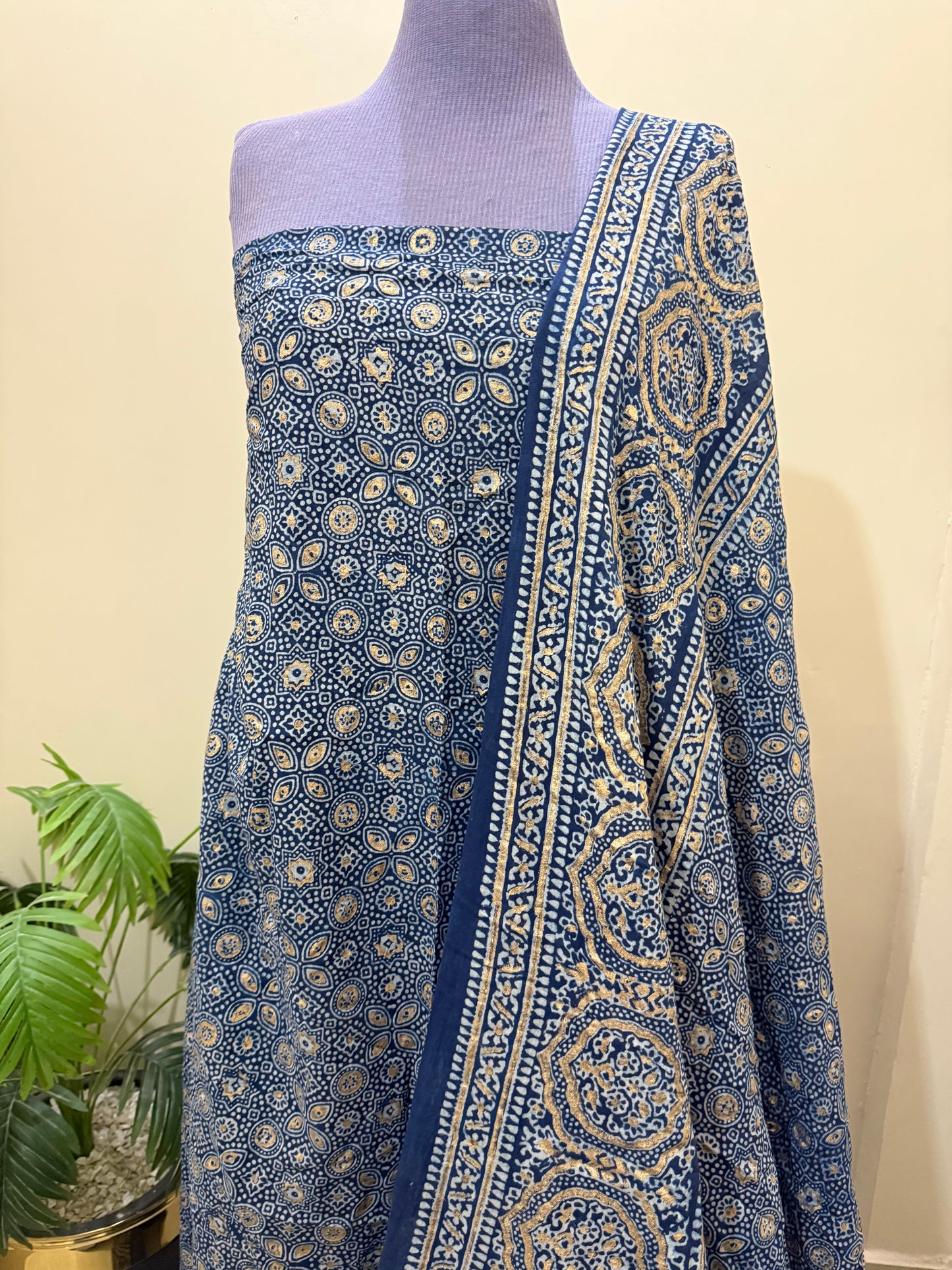 2 piece (Golden chapa) indigo