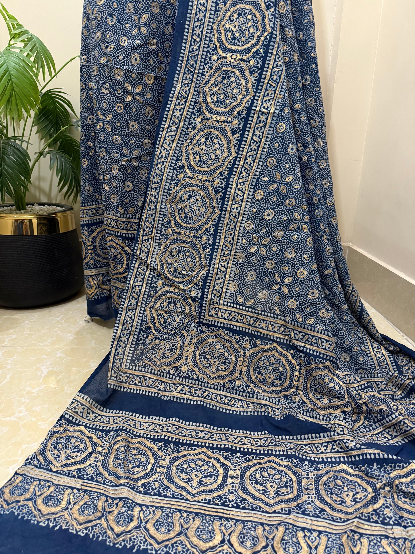 2 piece (Golden chapa) indigo